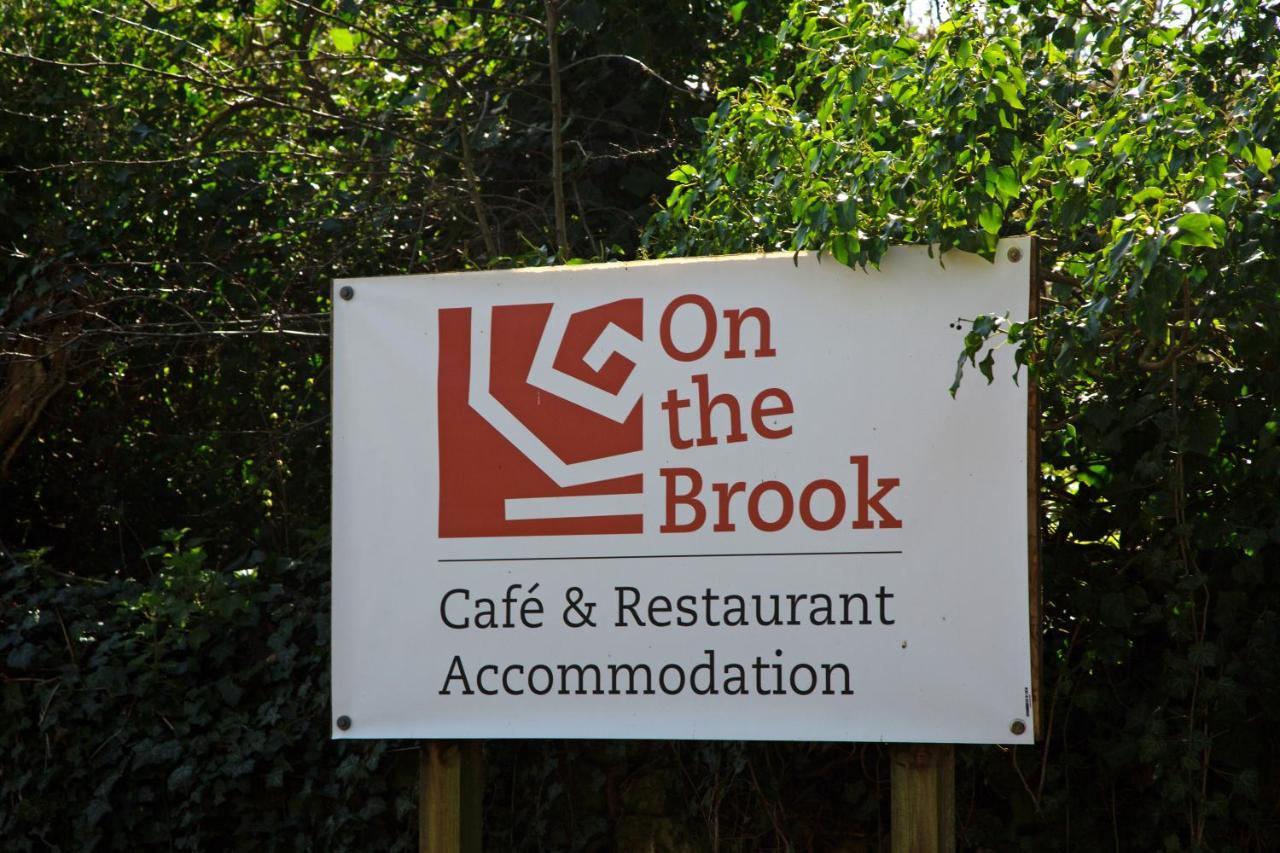 ブルートン On The Brookヴィラ エクステリア 写真